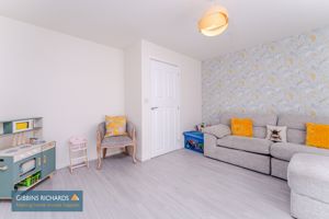 Sitting Room- click for photo gallery